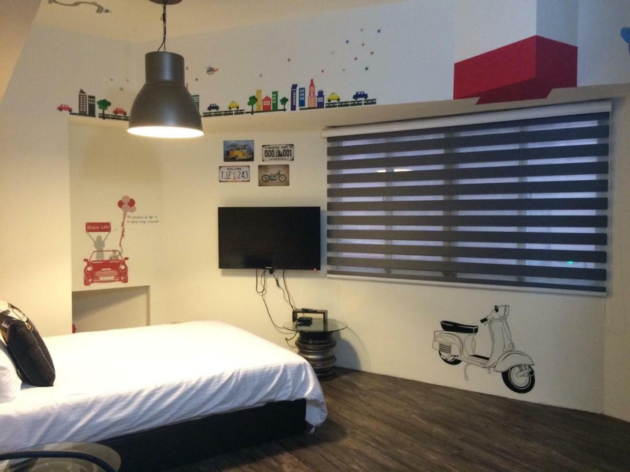 Traveler Station R15 Apartment Kaohsiung Exterior photo