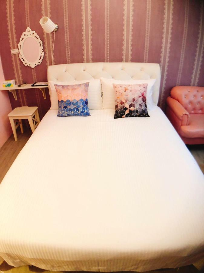 Traveler Station R15 Apartment Kaohsiung Exterior photo